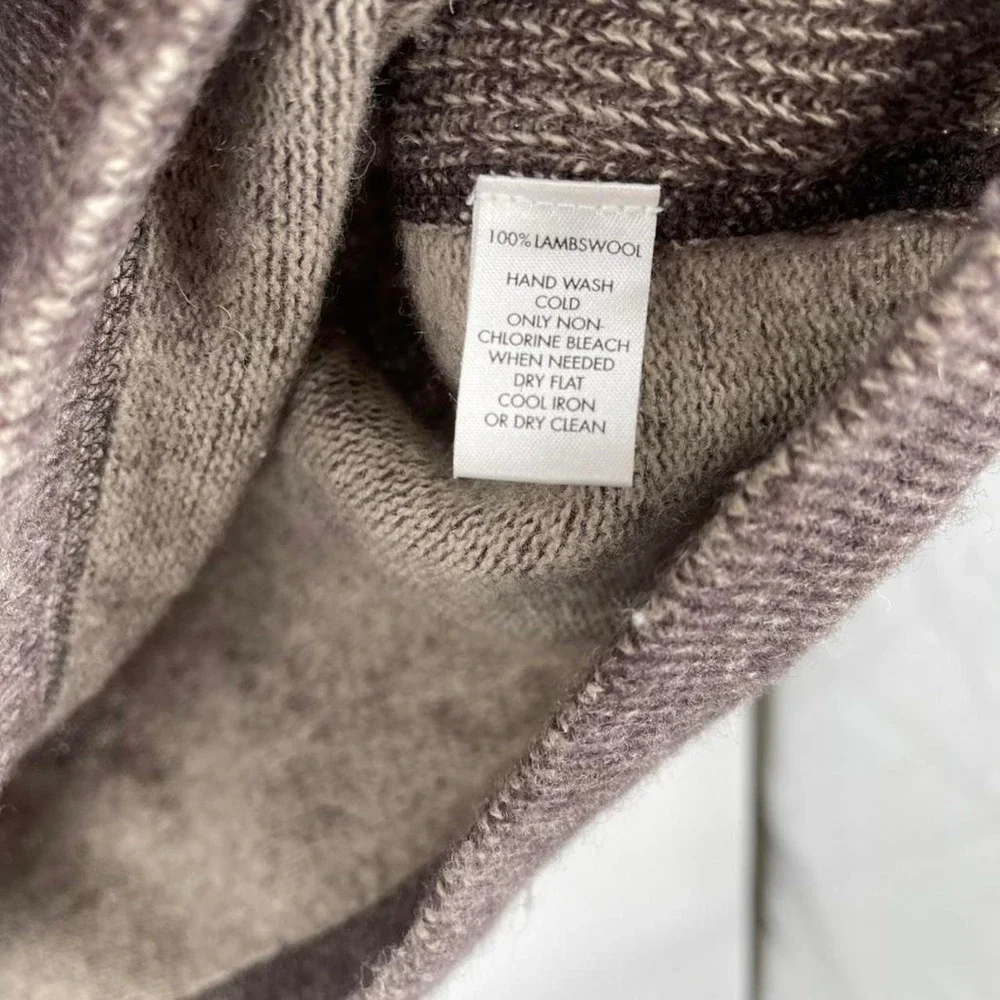 Vintage 90s Calvin Klein 100% Lambswool Sweater Heritage Medium Quiet Luxury‎